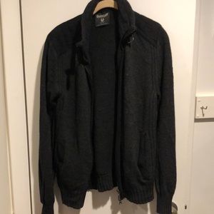 Belstaff men’s zip up sweater